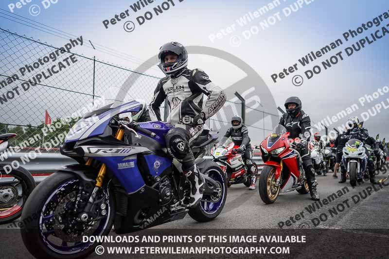 donington no limits trackday;donington park photographs;donington trackday photographs;no limits trackdays;peter wileman photography;trackday digital images;trackday photos